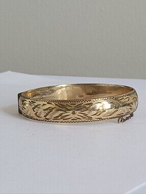 Vintage Gold Filled Thick Wide Etched Floral Hinged Chain Bangle Bracelet